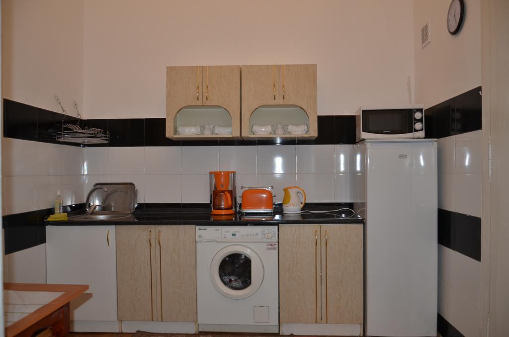 Apartment Viatores Lviv Room photo